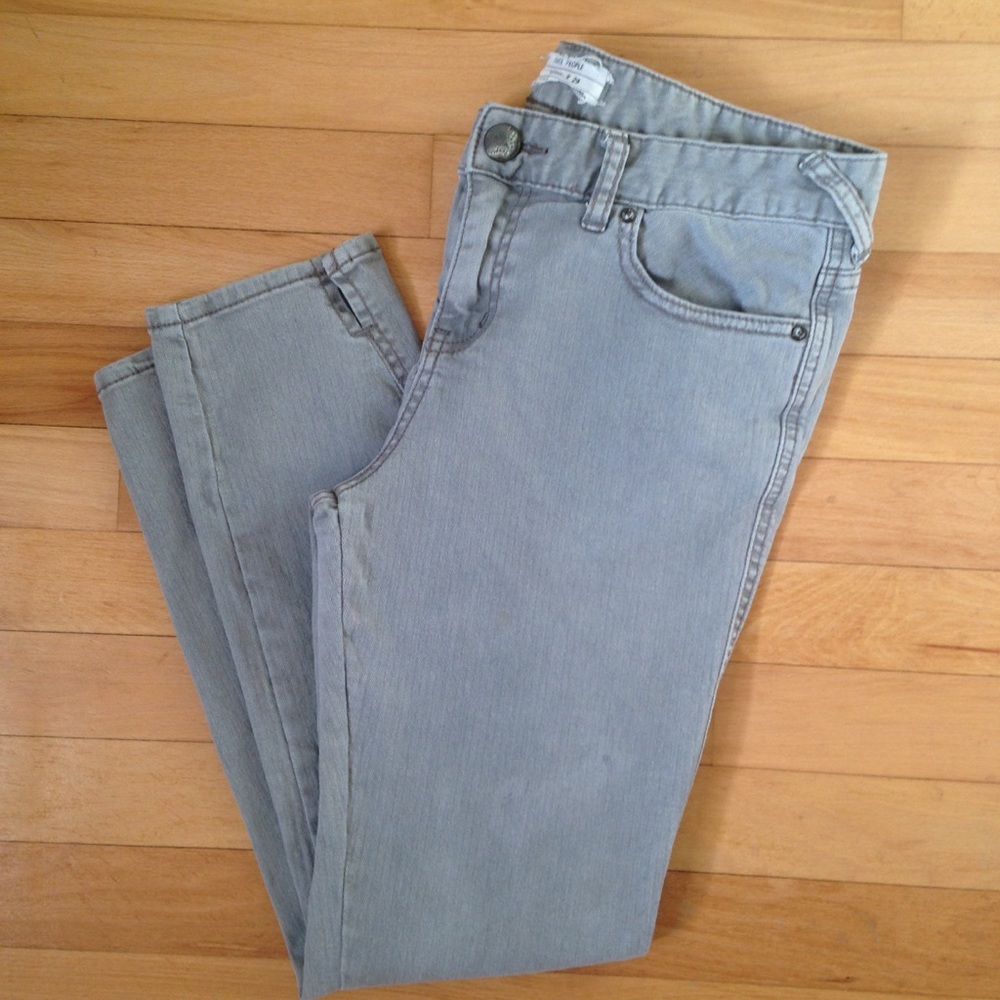 Free people gray slim ankle jeans size 29